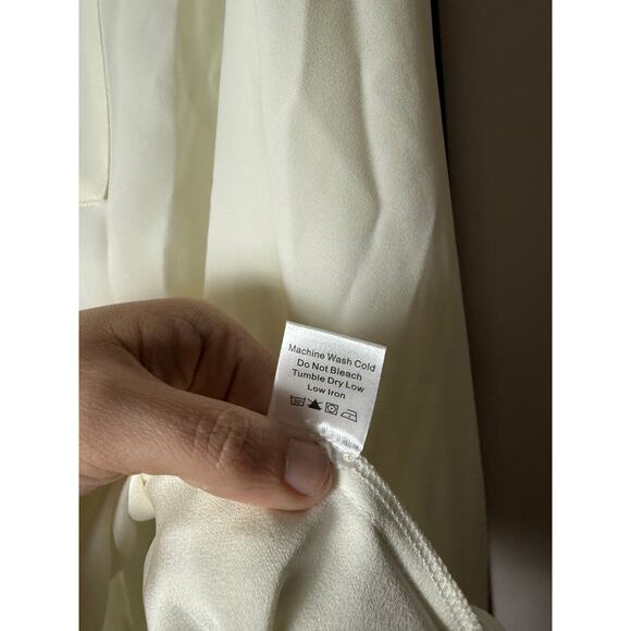 NWT Tuckernuck Cream Carrie Blouse Size XL - Picture 3 of 9